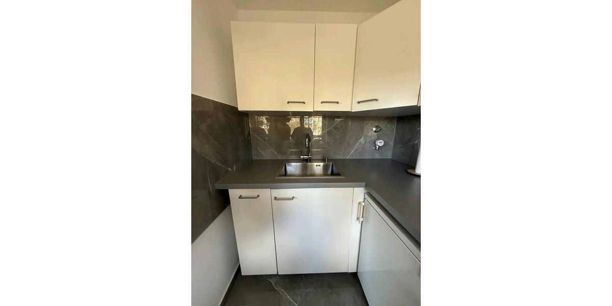 Etagenwohnung Esslingen am Neckar Hegensberg - 1 Zimmer, 28 m&sup2;, 550&euro; | Angebot:25991242