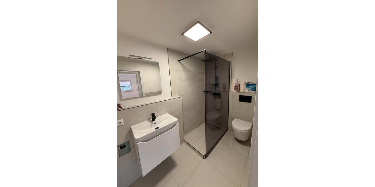 Dachgeschoßwohnung Stuttgart Stuttgart-Nord - 3 Zimmer, 75 m&sup2;, 1.350&euro; | Angebot:24714534