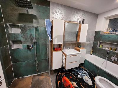 STILVOLL - MODERN - BESONDERS - Doppelhaushälfte Niefern-Öschelbronn Öschelbronn | Angebot:27020069
