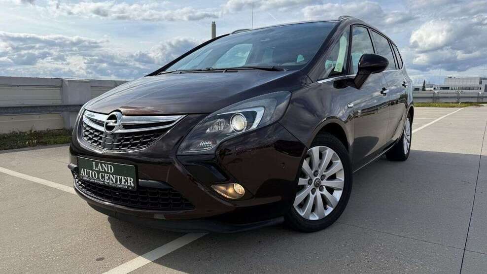 Opel Zafira 165.000 km 8.680 € Böblingen 71032