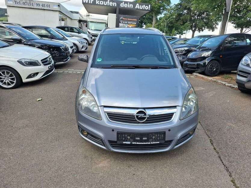 Opel Zafira 210.000 km 1.790 € Kernen 71394