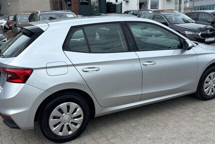 Skoda Fabia 28.734 km 12.950 &euro; Nufringen/Stuttgart 71154