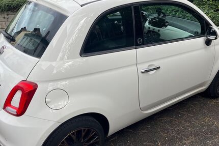 Fiat 500 24.956 km 10.990 € Stuttgart 70327
