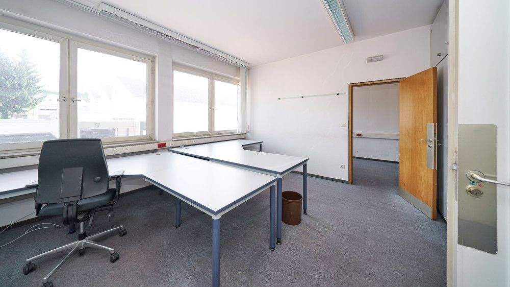 Vielseitiger Gewerbekomplex mit flexiblen Nutzungsmöglichkeiten *** Auch Teilflächen sind möglich! zimmer