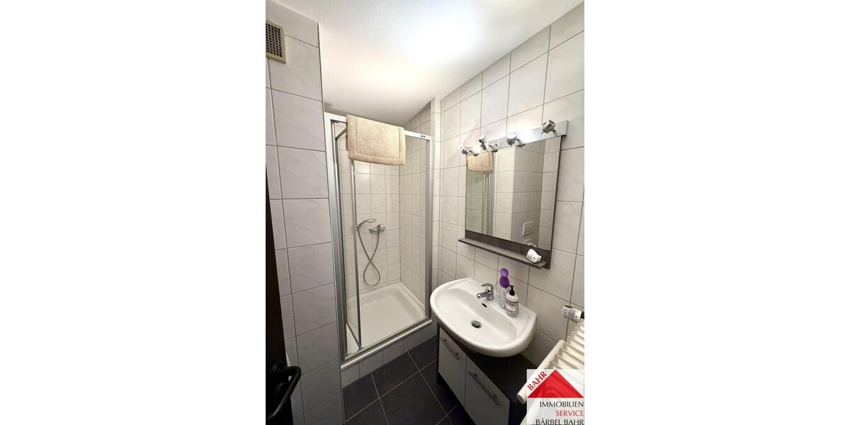 Einfamilienhaus Sindelfingen Sindelfingen (Stadt) - 6 Zimmer, 200 m&sup2;, 3.000&euro; | Angebot:25043609