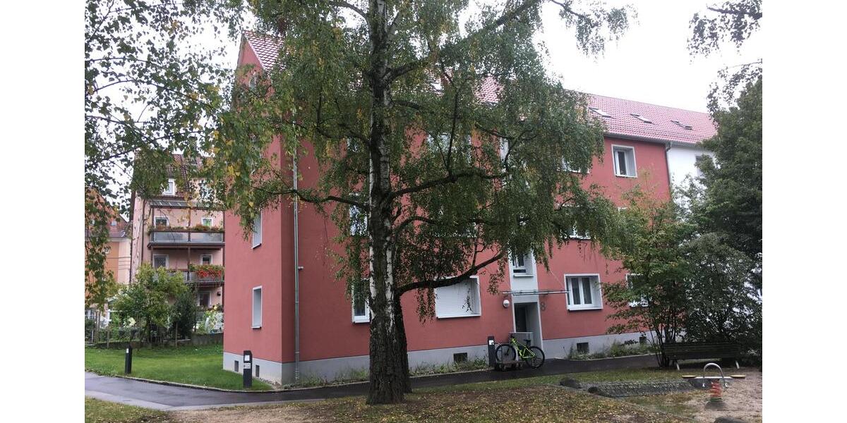 Etagenwohnung Esslingen am Neckar Oberesslingen - 3 Zimmer, 70 m&sup2;, 716&euro; | Angebot:24813776
