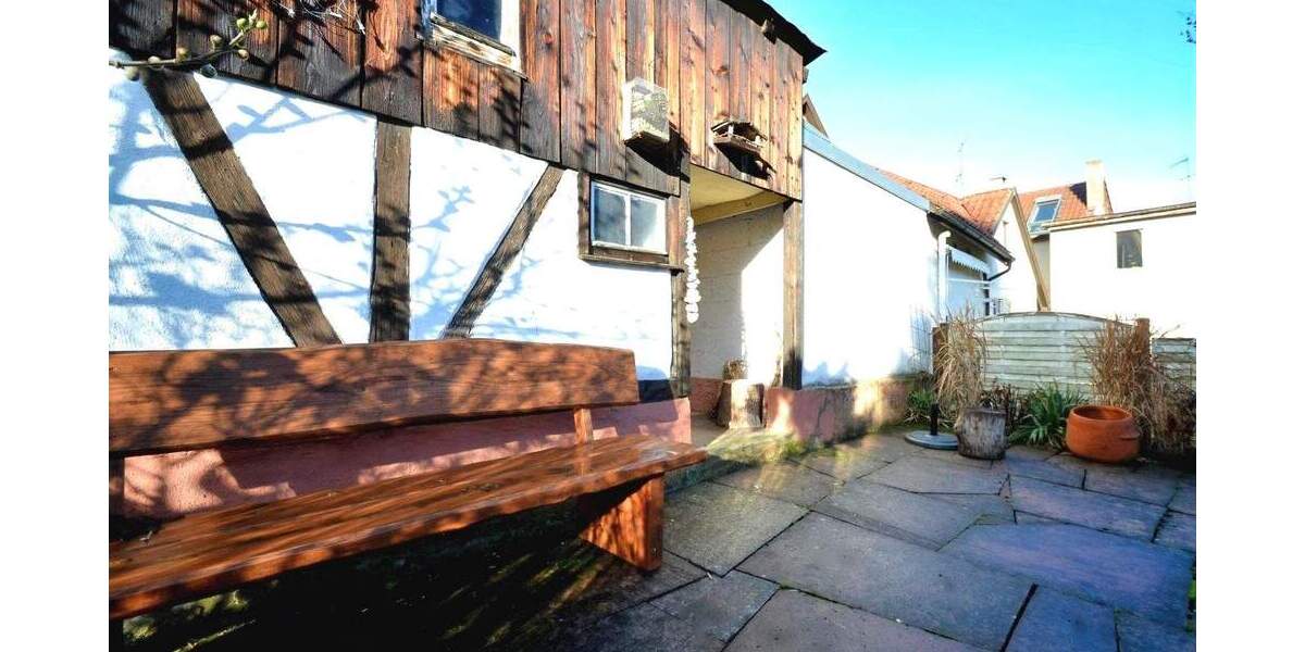 Mehrfamilienhaus, Wohnhaus Stuttgart Feuerbach - 1 Zimmer, 206 m&sup2;, 785.000&euro; | Angebot:25704368