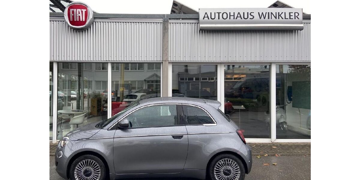 Fiat 500e 21.700 km 18.490 &euro; Asperg 71679