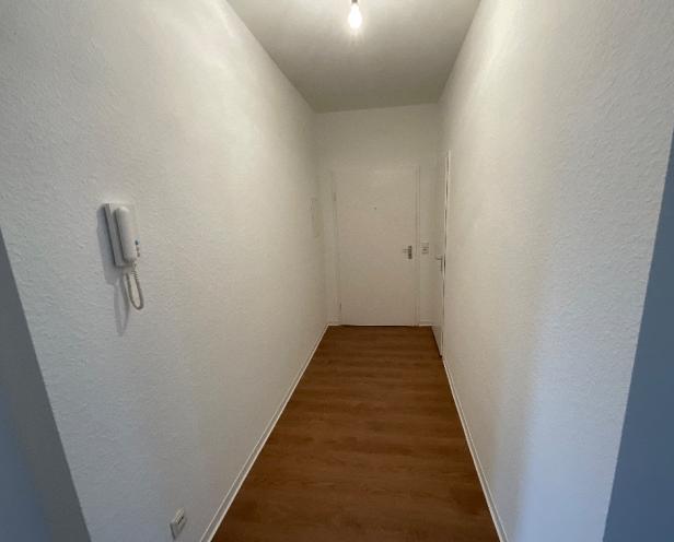Etagenwohnung Esslingen am Neckar Pliensauvorstadt - 4 Zimmer, 86 m&sup2;, 958&euro; | Angebot:24442947