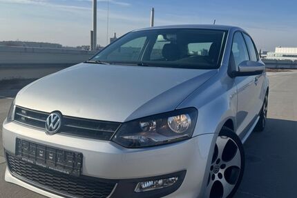 VW Polo 141.200 km 8.390 &euro; Sindelfingen 71065