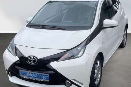 Toyota Aygo 11.500 km 8.900 &euro; Wolfschlugen 72649