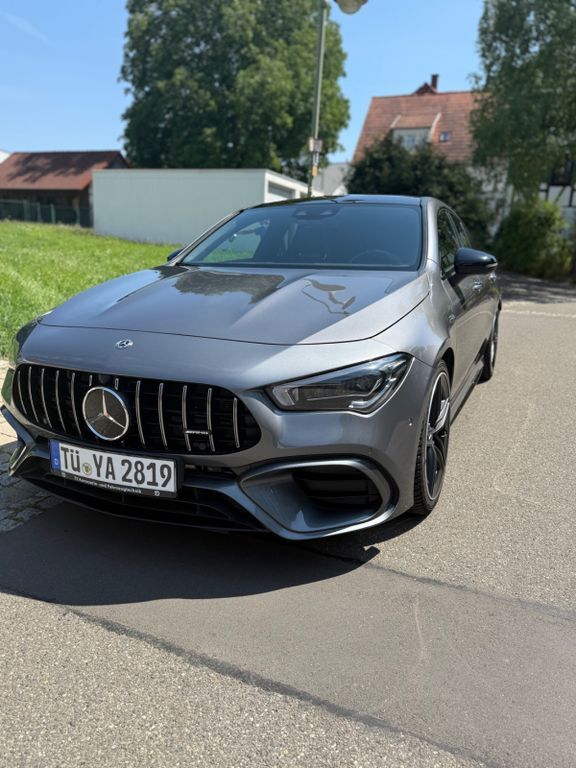 CLA 45 AMG Shooting Brake