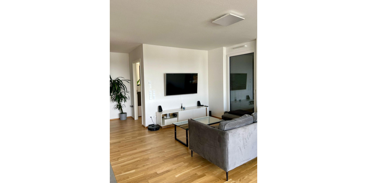 Etagenwohnung Herrenberg - 3 Zimmer, 82 m&sup2;, 1.300&euro; | Angebot:25354036