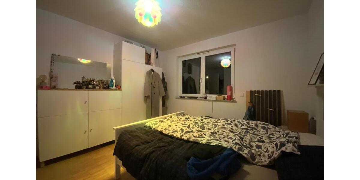 Einfamilienhaus Ludwigsburg Oßweil - 2.5 Zimmer, 90 m&sup2;, 1.450&euro; | Angebot:24553178