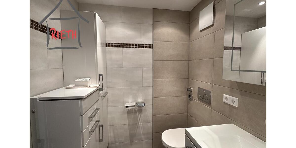 Erdgeschoßwohnung Ludwigsburg Eglosheim - 3.5 Zimmer, 98 m&sup2;, 1.200&euro; | Angebot:24674111