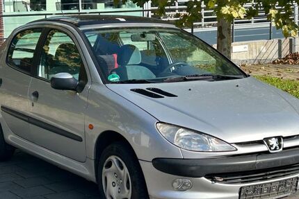 Peugeot 206 144.000 km 800 € Ludwigsburg 71636