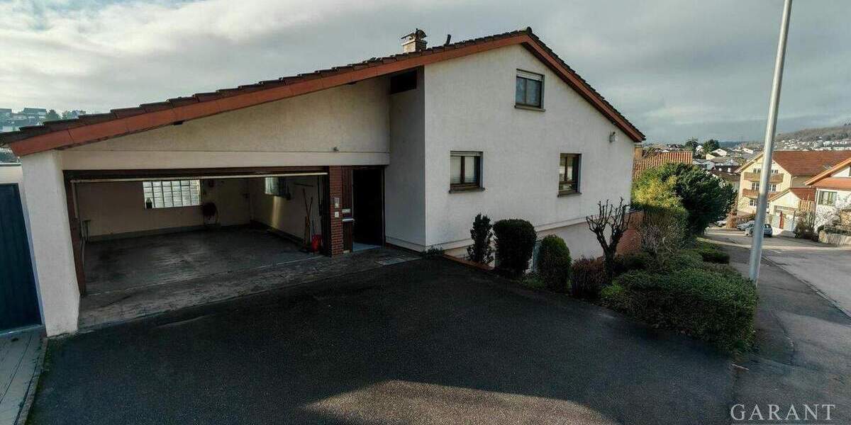 Einfamilienhaus Niefern Öschelbronn Niefern - 7 Zimmer, 239 m&sup2;, 579.000&euro; | Angebot:25778807