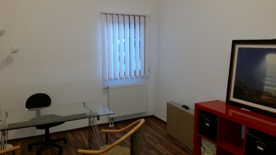 Erdgeschoßwohnung Pforzheim - 5 Zimmer, 121 m&sup2;, 1.050&euro; | Angebot:24817754