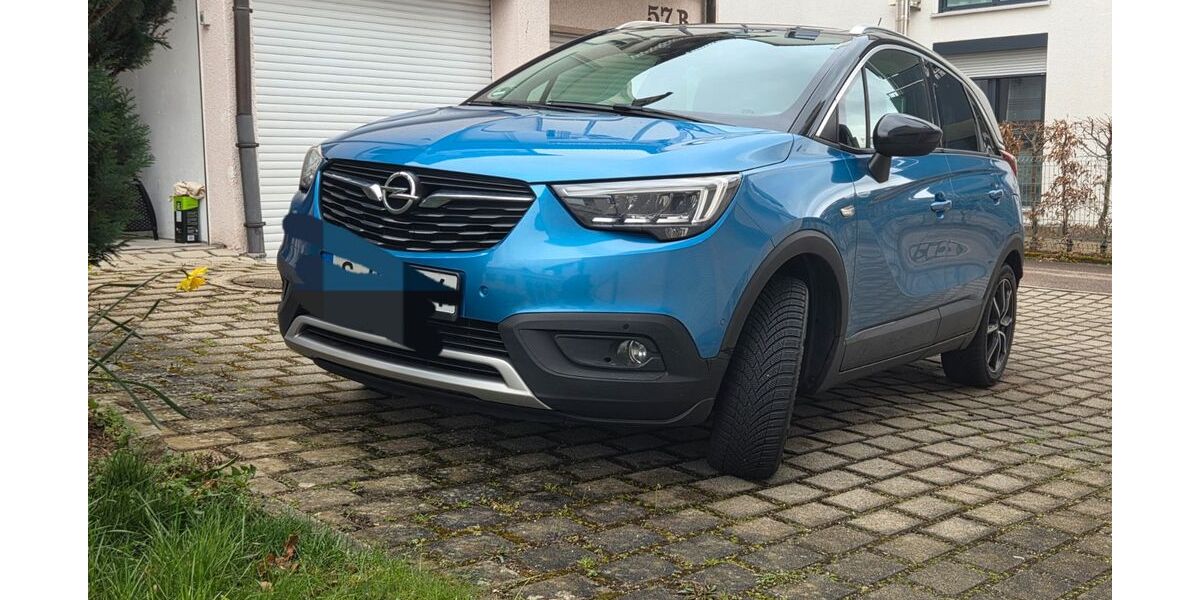 Opel Crossland (X) 131.000 km 11.400 &euro; Stuttgart 70567