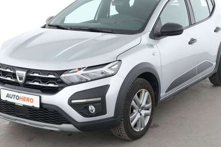 Dacia Sandero 12.744 km 13.130 € Stuttgart 70195
