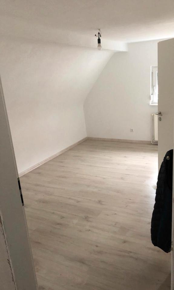 2 Zimmer WG Wohnung in Kusterdingen – zentrale Lage, ca. 40 m²