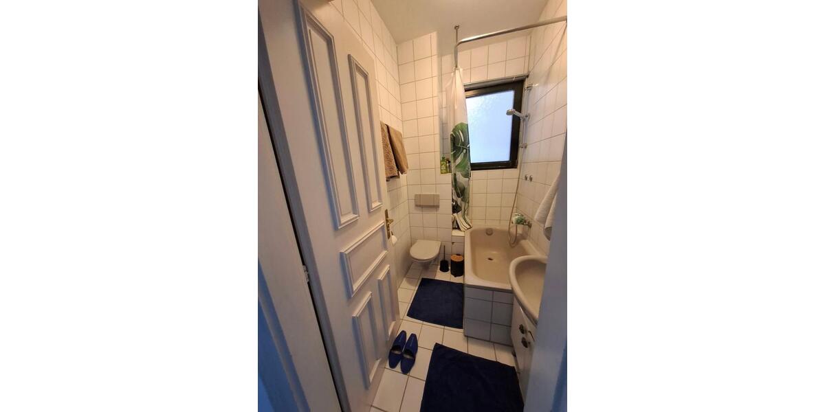 Etagenwohnung Stuttgart Bopser - 2 Zimmer, 45 m&sup2;, 860&euro; | Angebot:25641288