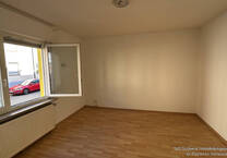 ** Heilbronn Zentrum - Zentral gelegene zwei Zimmer- Wohnung im HP Rechts (Nur an 2 Personen). **