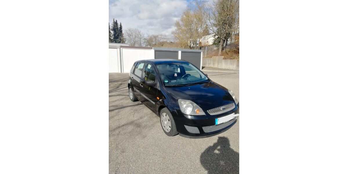 Ford Fiesta 166.200 km 2.150 &euro; Friolzheim 71292