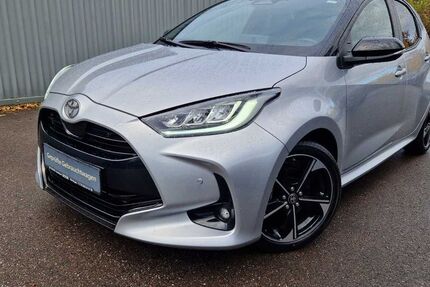 Toyota Yaris 7.402 km 26.950 &euro; Nürtingen 72622