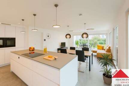 Haus zum Mieten in Hildrizhausen 2.950 € 208 m² 6.5 zimmer