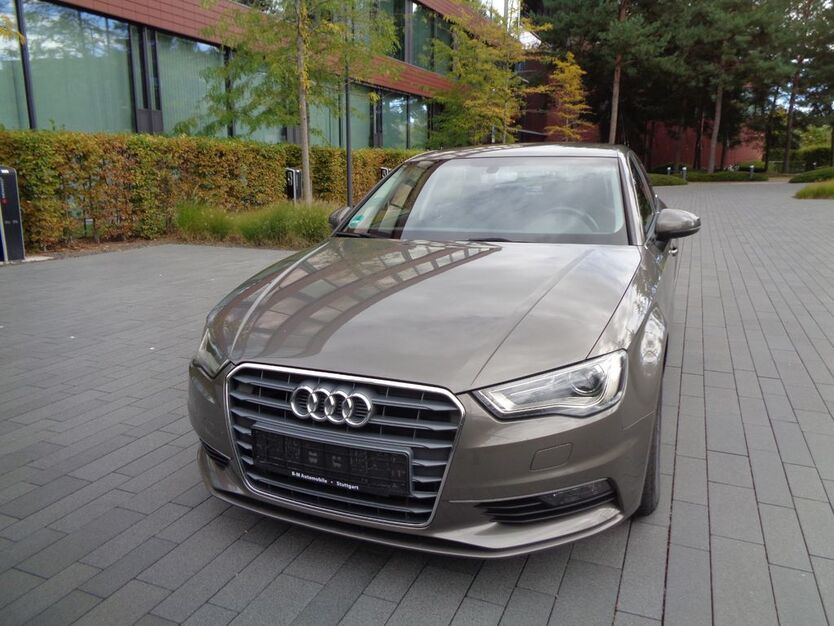 Audi A3 139.000 km 15.690 € Stuttgart 70469