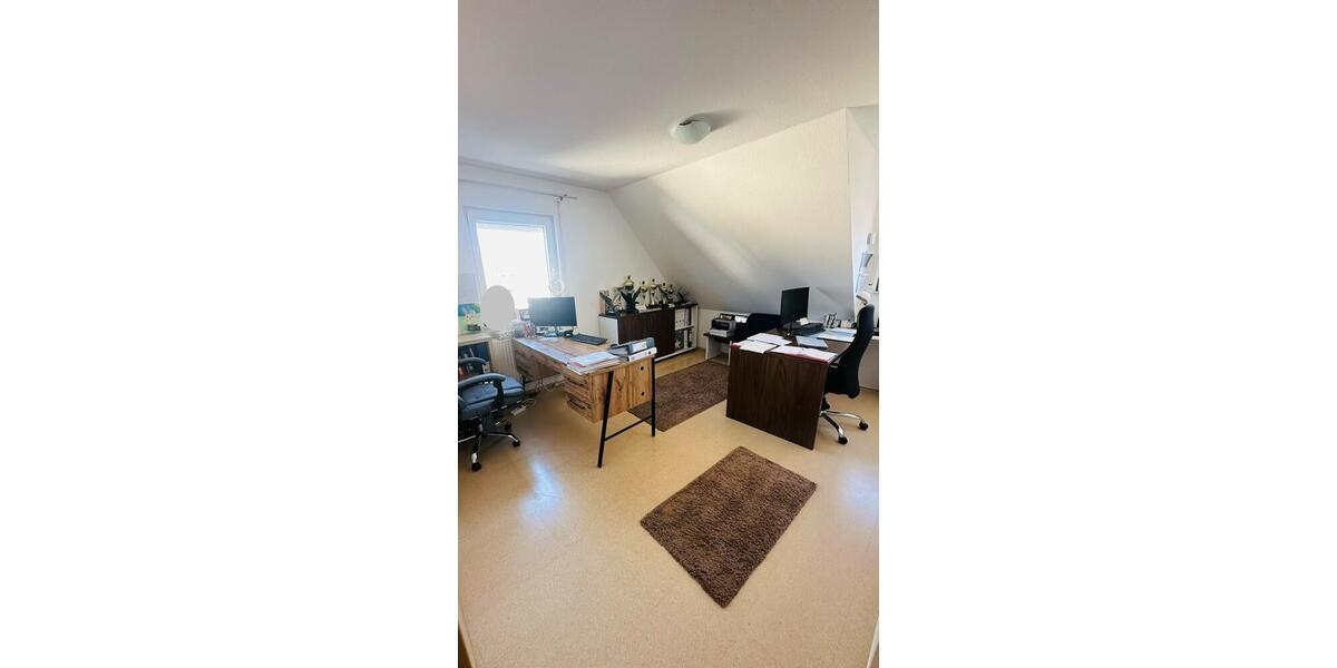 Einfamilienhaus Sersheim - 6 Zimmer, 160 m&sup2;, 1.850&euro; | Angebot:26253378