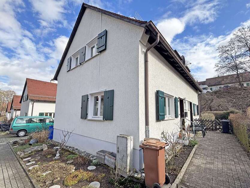 Haus zum Kaufen in Stuttgart 640.000 € 80 m²