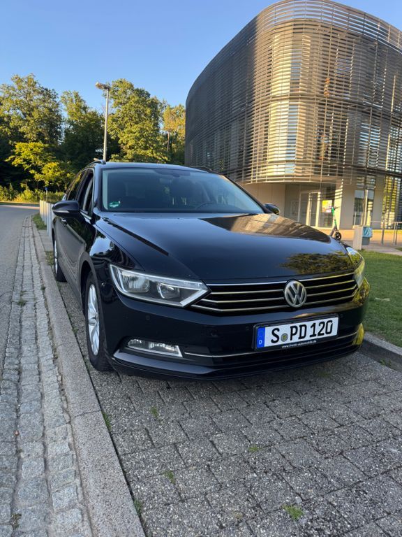 VW Passat 305.000 km 8.800 € Stuttgart 70597