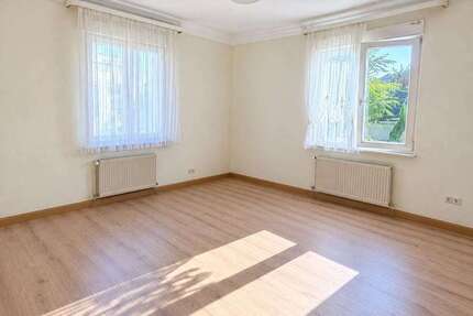 Wohnung Esslingen Brühl - 3 Zimmer, 75 m&sup2;, 1.100&euro; | Angebot:27556556