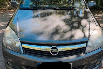 Opel Astra 170.000 km 2.499 &euro; Reutlingen 72768