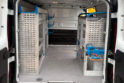 Opel Vivaro 65.137 km 15.900 &euro; Sindelfingen 71065