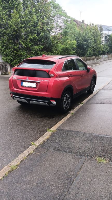 Mitsubishi Eclipse Cross 69.000 km 16.400 € Sindelfingen 71063