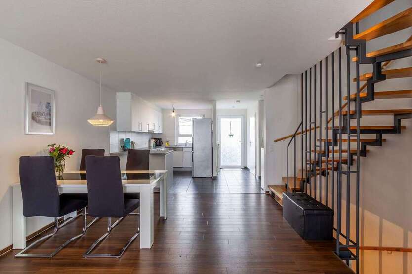 Haus zum Mieten in Nürtingen 1.500 € 127.53 m²