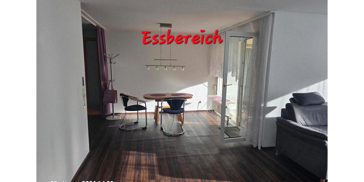 Etagenwohnung Freiberg am Neckar - 2.5 Zimmer, 77 m&sup2;, 285.000&euro; | Angebot:24701329