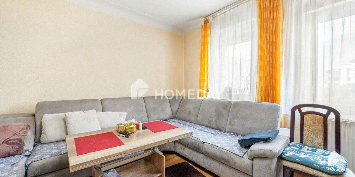 Mehrfamilienhaus, Wohnhaus Fellbach Schmiden - 9 Zimmer, 160 m&sup2;, 770.000&euro; | Angebot:24608634