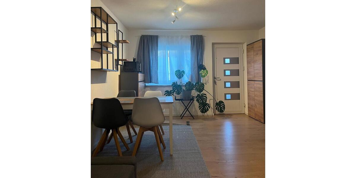 Etagenwohnung Stuttgart Botnang - 2 Zimmer, 35 m&sup2;, 690&euro; | Angebot:24840641