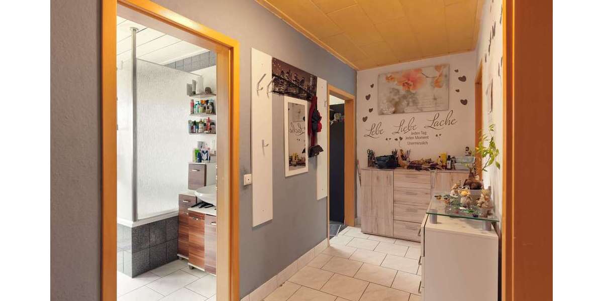 Etagenwohnung Pforzheim Eutingen - 5 Zimmer, 128 m&sup2;, 305.000&euro; | Angebot:20312362