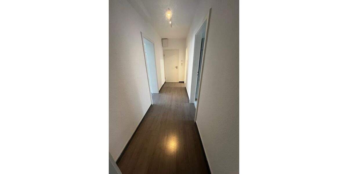 Etagenwohnung Stuttgart Mitte - 3 Zimmer, 80 m&sup2;, 1.350&euro; | Angebot:24858246