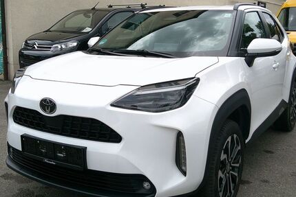 Toyota Yaris Cross 57.000 km 22.760 &euro; Sindelfingen 71065