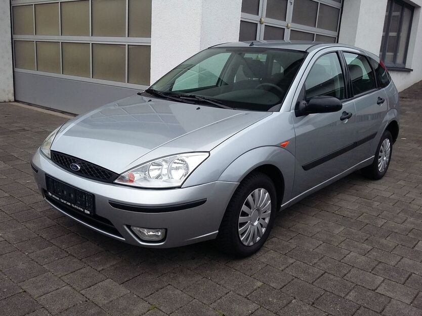 Ford Focus 104.000 km 4.990 € Metzingen 72555