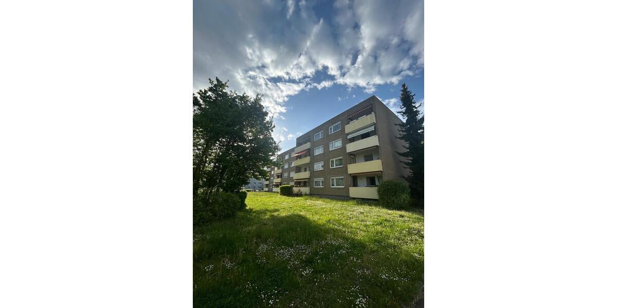 Dachgeschoßwohnung Böblingen Dagersheim - 4 Zimmer, 89 m&sup2;, 350.000&euro; | Angebot:26808287