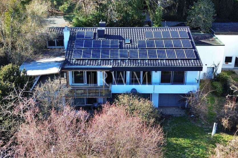 Haus zum Kaufen in Tübingen 949.000 € 366.58 m²