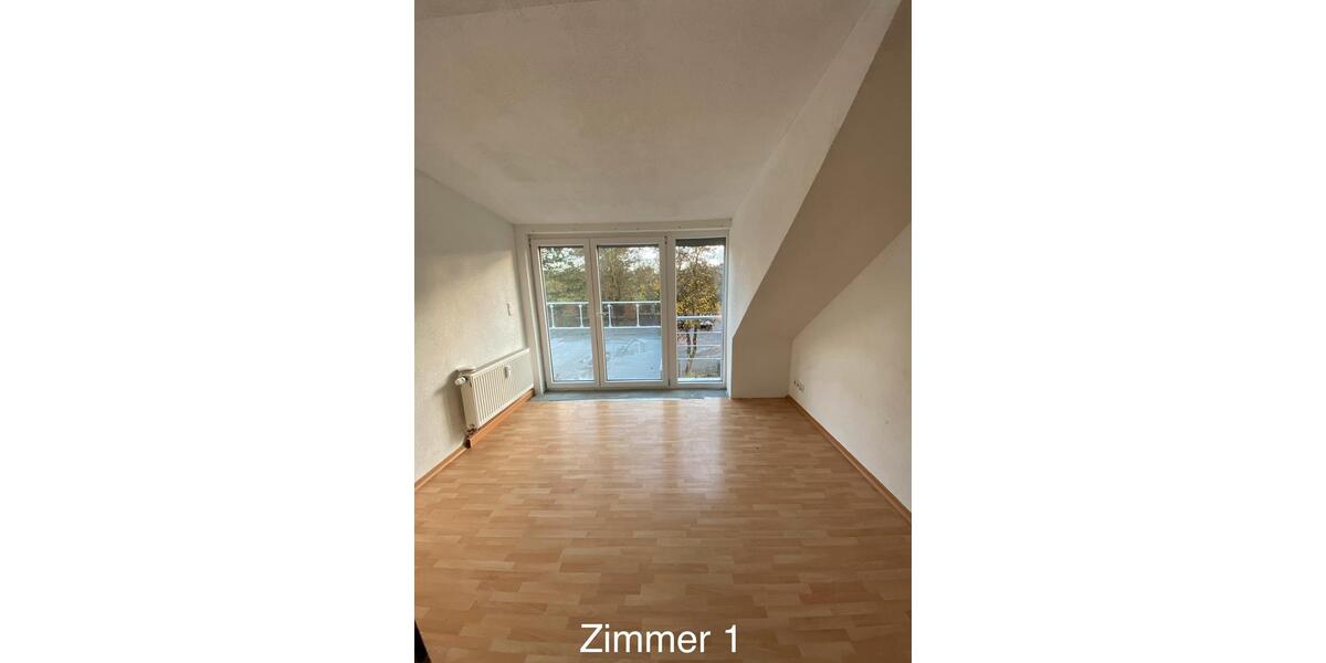Etagenwohnung Böblingen Dagersheim - 4 Zimmer, 98 m&sup2;, 1.260&euro; | Angebot:25964379