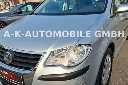 VW Touran 189.430 km 2.999 &euro; Deizisau 73779